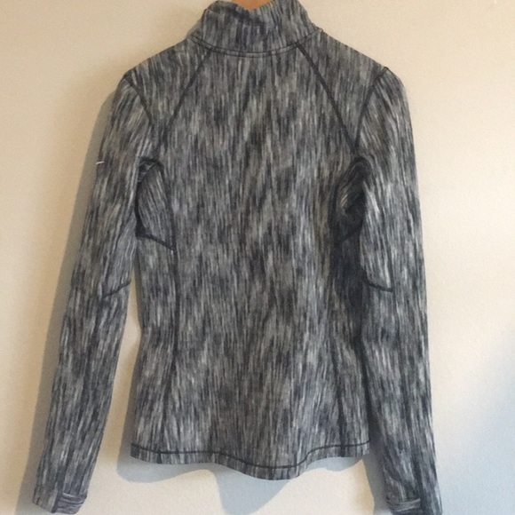 Nike Hyperwarm Sweater - Picture 4 of 6